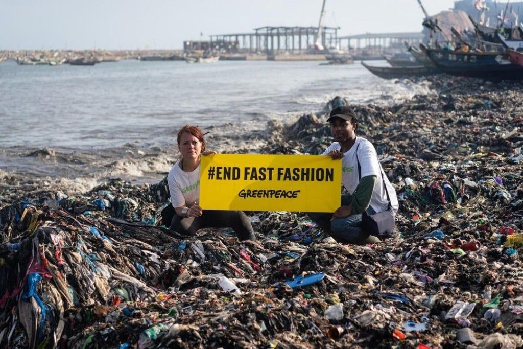 Dampak fast fashion