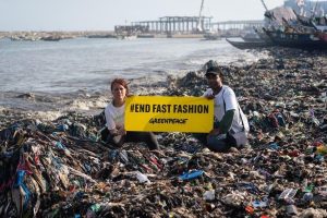 Dampak fast fashion